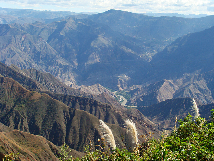 View of the Calla Calla Pass to the valley of the Marañón 3,000 meters below